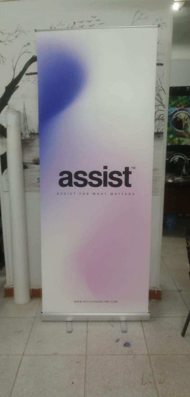 رول أب وستاند بانر